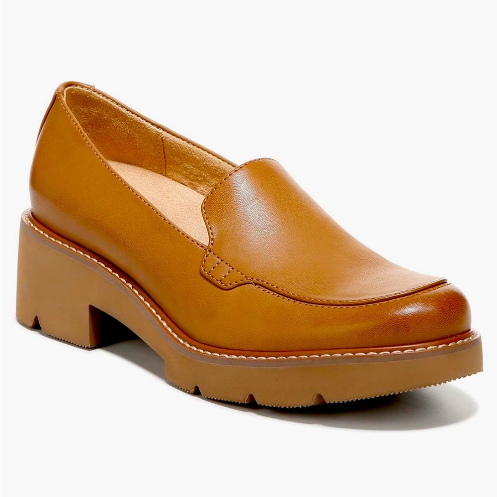 Naturalizer Cabaret loafer